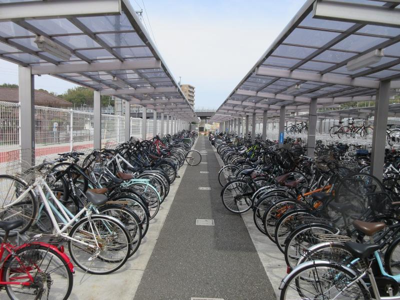 新飯塚駅前北側自転車駐車場の画像2