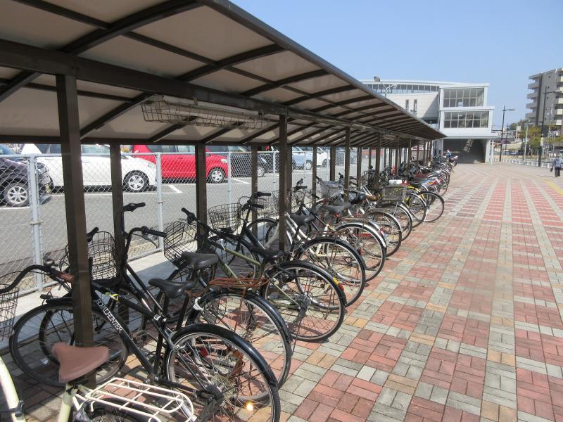 新飯塚駅前東側自転車駐車場の画像2