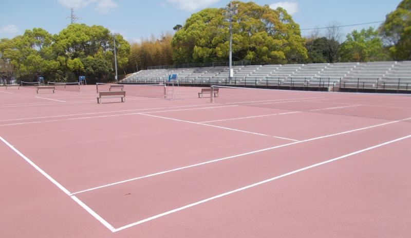 市民公園テニスコート北面の画像