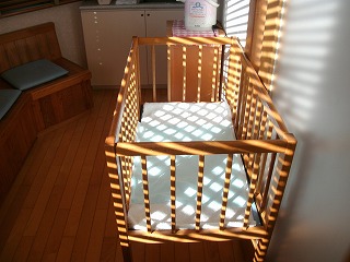 おむつ替えの画像