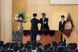 卒業証書授与の様子