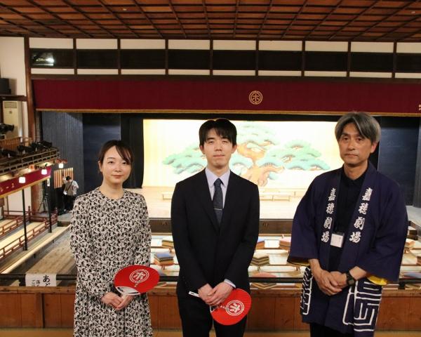 嘉穂劇場を訪問した際の写真