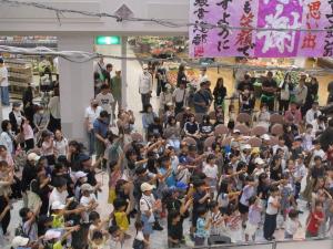 子どもたちの熱気に包まれている様子