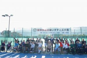 南アフリカ車いすテニス選手集合写真